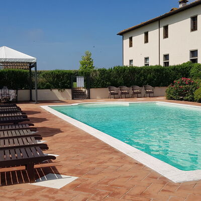 Villa Dei Michelangioli a Brolio: Swimming Pool, Property, Building, House, Real Estate, Resort, Villa, Home, Leisure, Apartment