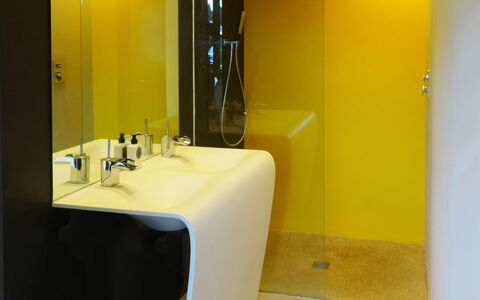 Casa Farfalla: Wall, Plumbing Fixture, Interior Design, Flooring, Bathroom, Floor, Plumbing, Bathroom Sink, Tap, Lighting