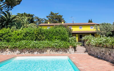Villa Il Pellicano - San Vincenzo, Tuscany, Italy