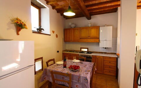 La Casa del Nonno: Room, Property, Building, Furniture, Kitchen, House, Cabinetry, Interior Design, Ceiling, Countertop