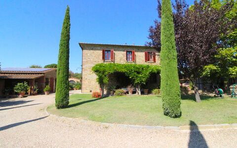 Galleria di Brolio: Plant, Sky, Building, House, Tree, Land Lot, Road Surface, Window, Grass, Landscape