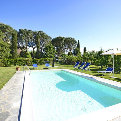Casa i Pini: Swimming Pool, Property, Real Estate, House, Estate, Building, Residential Area, Leisure, Villa, Vacation