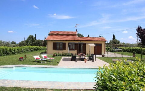 Villa Mira: House, Residential Area, Swimming Pool, Home, Door, Cottage, Estate, Farmhouse, Hacienda, Garden