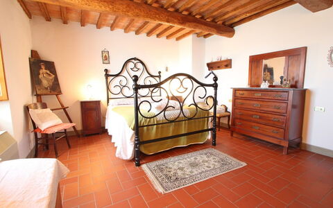 Podere Santa Lucia: Property, Room, Bedroom, Furniture, Bed, Building, House, Real Estate, Interior Design, Bed Sheet