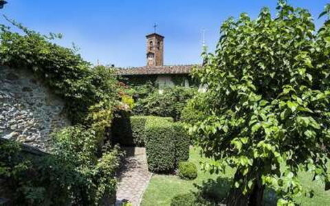 Villa Montalcinello In Siena, Private Pool: Sky, Plant, Building, Window, Vegetation, Natural Landscape, Rural Area, Real Estate, Groundcover, Shrub
