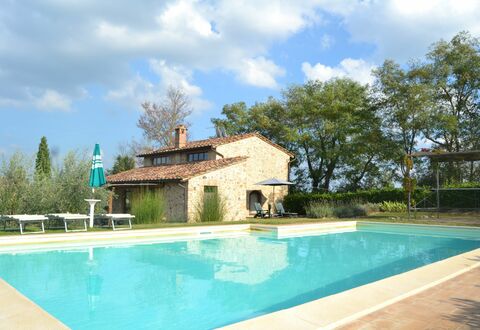 Villa Cafaggiola: Swimming Pool, Property, House, Real Estate, Building, Home, Estate, Residential Area, Villa, Leisure