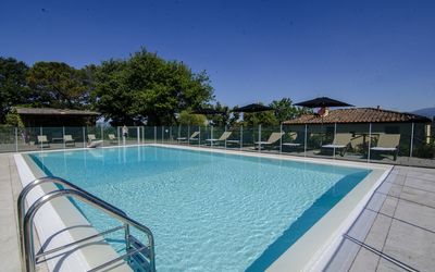 Villa Del Monte: Swimming Pool, Property, Leisure, Real Estate, Resort, Building, Leisure Centre, House, Vacation, Home