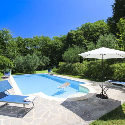 Villa Gioiosa: Swimming Pool, Outdoor Furniture, Garden, Shade, Resort, Backyard, Eco Hotel, Landscaping, Chair, Water Feature