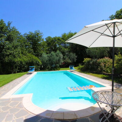 Villa Gioiosa: Sky, Plant, Swimming Pool, Blue, Building, Green, Tree, Shade, Outdoor Furniture, Sunlounger