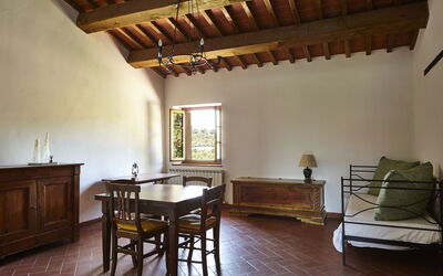 Accommodation:&nbsp;Borgo