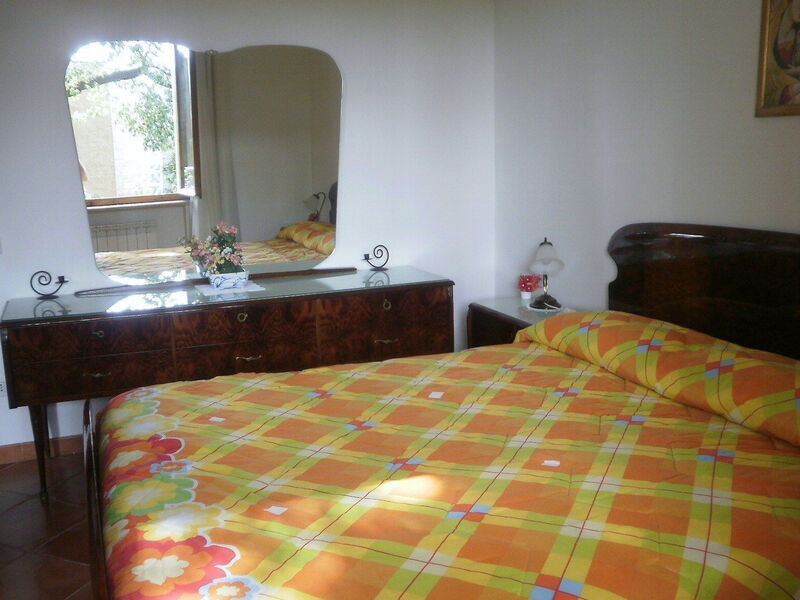 Accommodation:&nbsp;Ground Floor