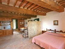 Accommodation:&nbsp;Castellaccio 5