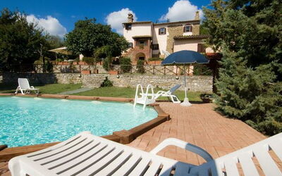 Uccellaia