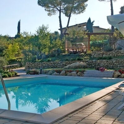 Gli Appartamenti Di Manuela: Swimming Pool, Property, Real Estate, House, Building, Leisure, Resort, Home, Backyard, Villa