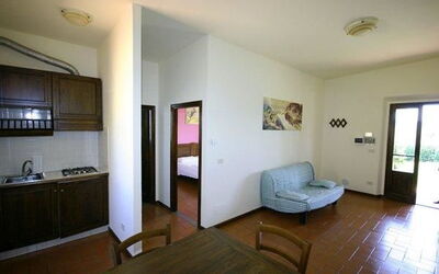 Accommodation:&nbsp;Michelangelo