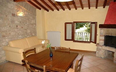 Accommodation:&nbsp;Alabastro