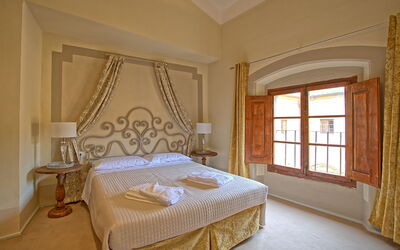 Accommodation:&nbsp;Montegufoni 27