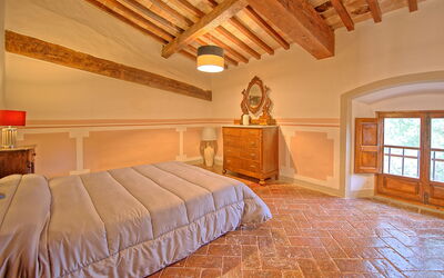Accommodation:&nbsp;Montegufoni 18