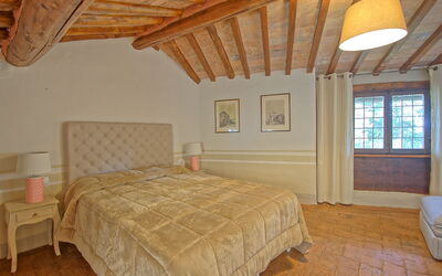 Accommodation:&nbsp;Montegufoni 11