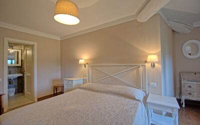 Accommodation:&nbsp;Montegufoni 30