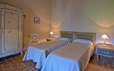 Accommodation:&nbsp;Montegufoni 30