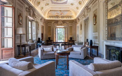Accommodation:&nbsp;Galleria