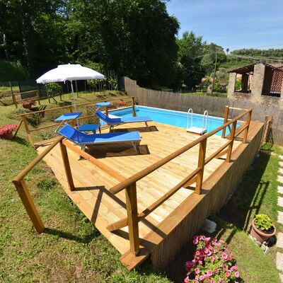 La Piccola Margherita: Property, Swimming Pool, House, Backyard, Leisure, Real Estate, Grass, Building, Shade, Vacation