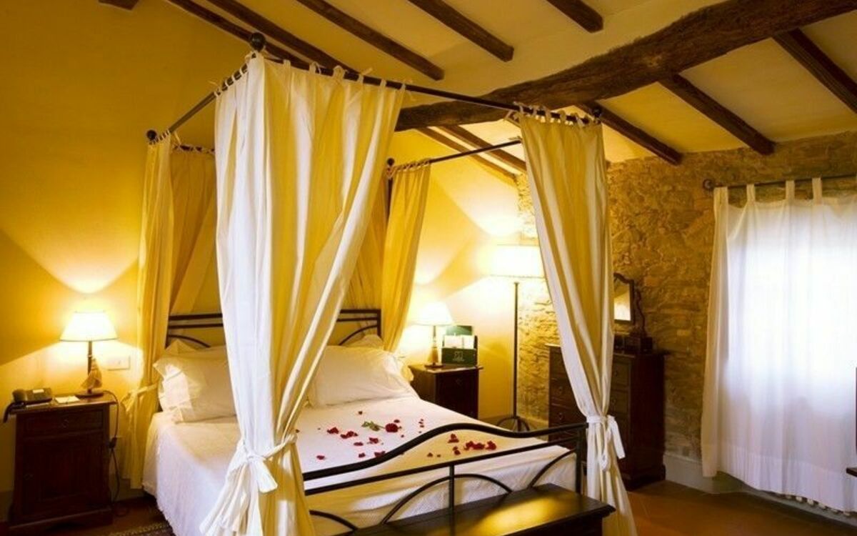 Accommodation:&nbsp;Premium j Suite