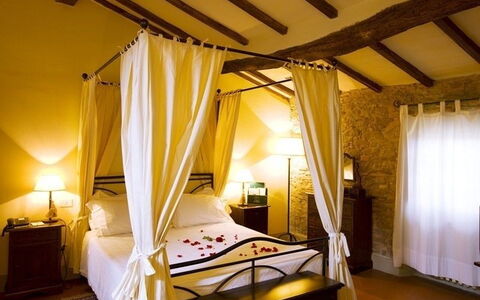 Accommodation:&nbsp;Premium j Suite
