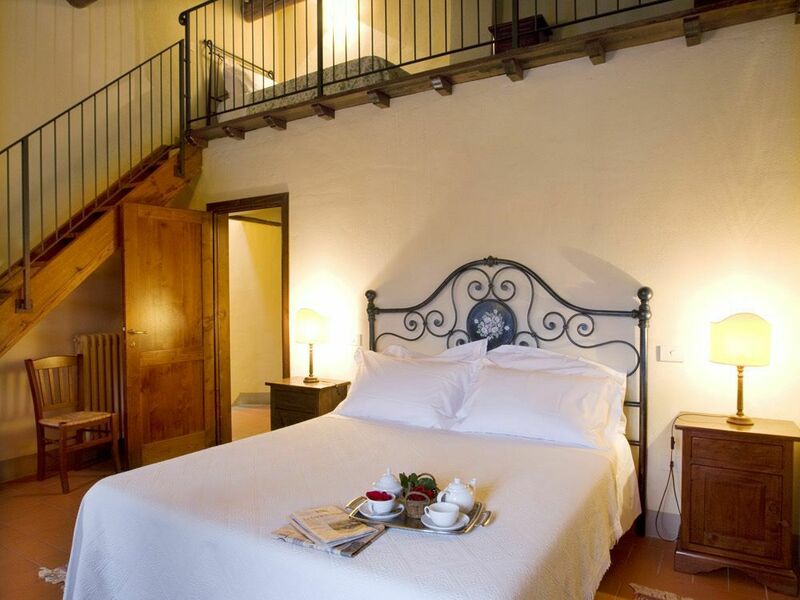 Accommodation:&nbsp;Suite 2