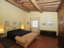 Accommodation:&nbsp;Fiori 6