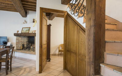Accommodation:&nbsp;Villa Papiano 860.3