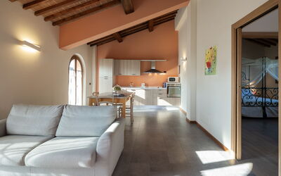 Accommodation:&nbsp;Loto