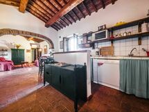 Accommodation:&nbsp;Decamerone