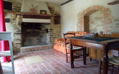 Accommodation:&nbsp;Cotoneaster