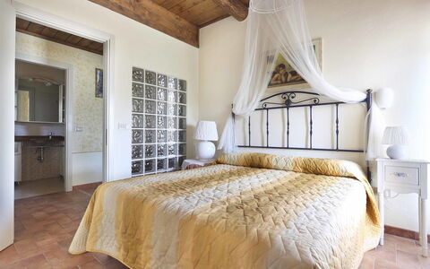 La Castagnara: Bedroom, Furniture, Bed, Room, Bed Sheet, Property, Bed Frame, Interior Design, Bedding, Ceiling