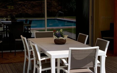 Uva: Table, Furniture, Property, Chair, Azure, Wood, Shade, Outdoor Furniture, Water, Interior Design