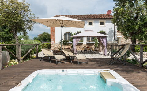 Villa Del Santo Bastiano: Property, House, Swimming Pool, Home, Building, Real Estate, Residential Area, Estate, Villa, Backyard