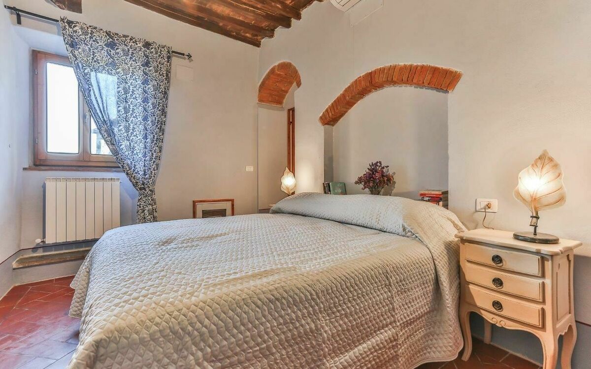 Accommodation:&nbsp;Camera Piazza