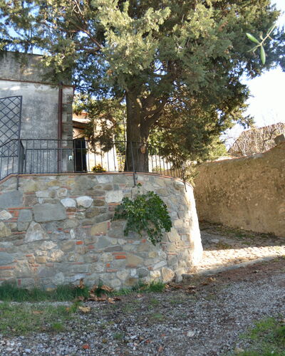 La Cipressa: Wall, Property, Building, Tree, House, Ruins, Architecture, Land Lot, Stone Wall, Rock