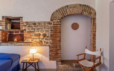 pratale-apartments-chianti-tavernelle-val-di-pesa-farmhouse-trilo-apartment-bedroom