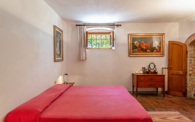pratale-apartments-chianti-tavernelle-val-di-pesa-farmhouse-bilo-apartment-4-pax-bedroom