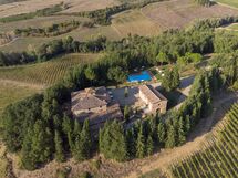 pratale-apartments-chianti-tavernelle-val-di-pesa-farmhouse-external-view