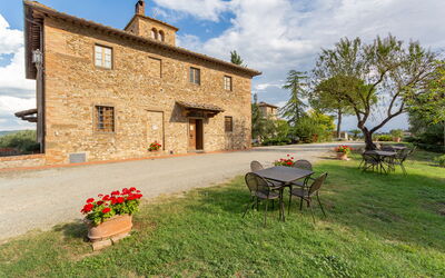 querceto-apartements-chianti-tavernelle-val-di-pesa-multiproperty-exterior
