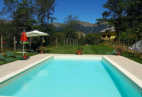 Ai Cuori: Swimming Pool, Resort, Leisure, Eco Hotel, Mountain Range, Umbrella, Thermae, Outdoor Furniture, Hacienda, Shade