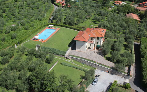 Villa Vaniglia Proprietà: Aerial Photography, Bird'S-Eye View, Estate, Photography, Landscape, House, Hill Station, Rural Area, Land Lot, Building