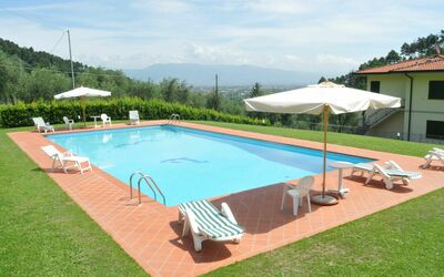 Villa Vaniglia: Swimming Pool, Property, Leisure, Grass, Leisure Centre, Resort, Real Estate, Shade, House, Building