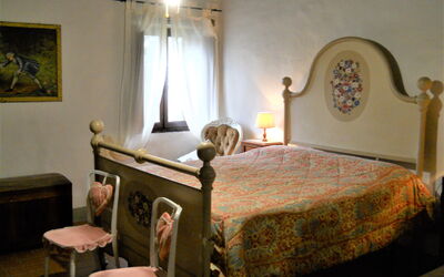 Accommodation:&nbsp;Ginestra