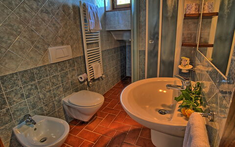 Sole Nel Prato: Bathroom, Room, Property, Tile, Interior Design, Tap, Wall, Floor, Bidet, Sink