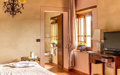 Borgo Gerlino: Room, Property, Furniture, Interior Design, Building, Bedroom, Wall, Suite, Bed, Yellow